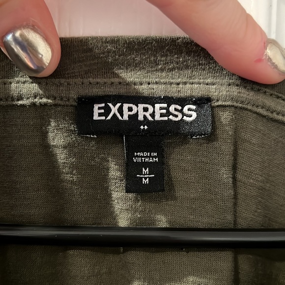 Express two toned shirt - Picture 4 of 5